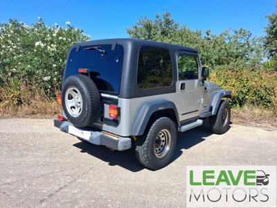 Jeep Wrangler 4.0 cat Sport (5)