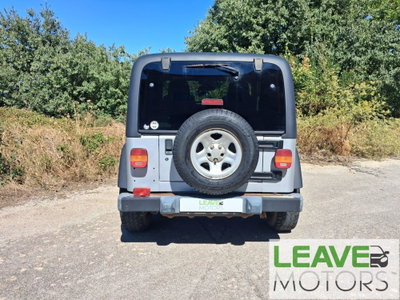Jeep Wrangler 4.0 cat Sport (6)