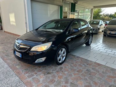 Opel Astra 1.7 CDTI 110CV 5 porte Cosmo usata