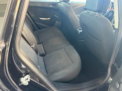 Opel Astra 1.7 CDTI 110CV 5 porte Cosmo (6)