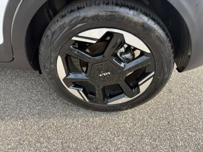 Kia Stonic 1.0 t-gdi mhev Style Launch Edition (10)