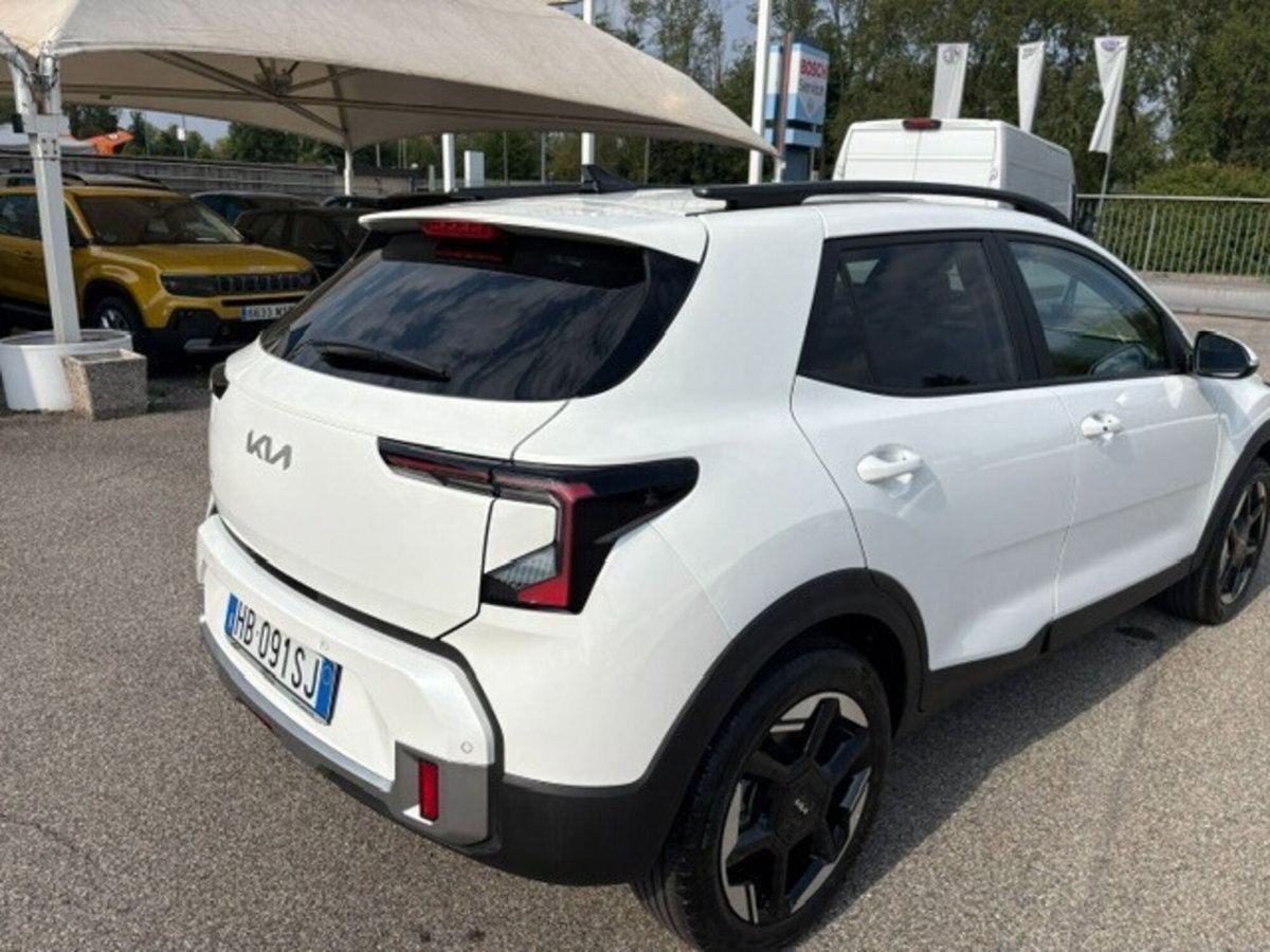 Kia Stonic 1.0 t-gdi mhev Style Launch Edition (17)