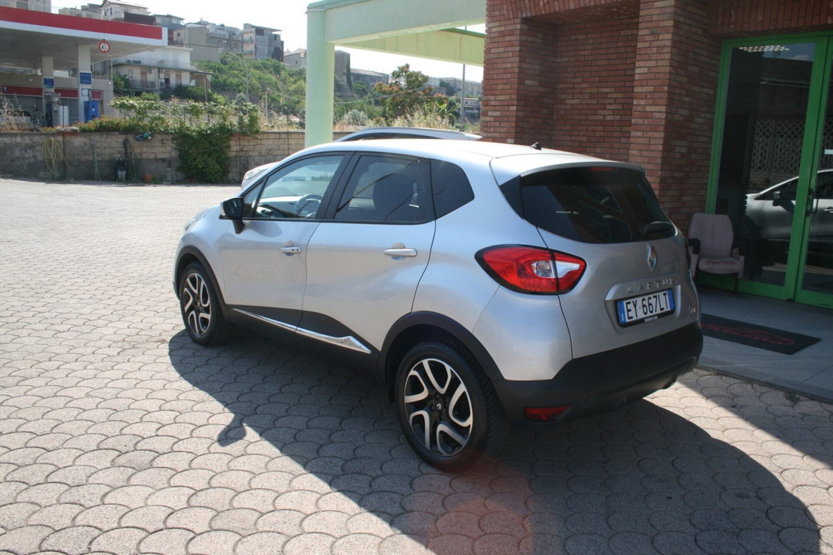 Renault Captur 1.5 dCi 8V 90 CV Start&Stop Energy R-Link (3)