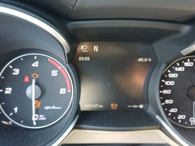 Alfa Romeo Stelvio Stelvio 2.2 Turbodiesel 210 CV AT8 Q4 Executive (11)