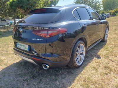 Alfa Romeo Stelvio Stelvio 2.2 Turbodiesel 210 CV AT8 Q4 Executive (8)