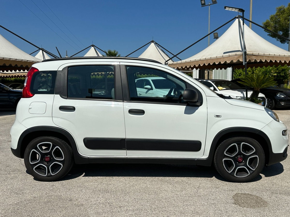 Fiat Panda 1.0 FireFly S&S Hybrid City Life (8)