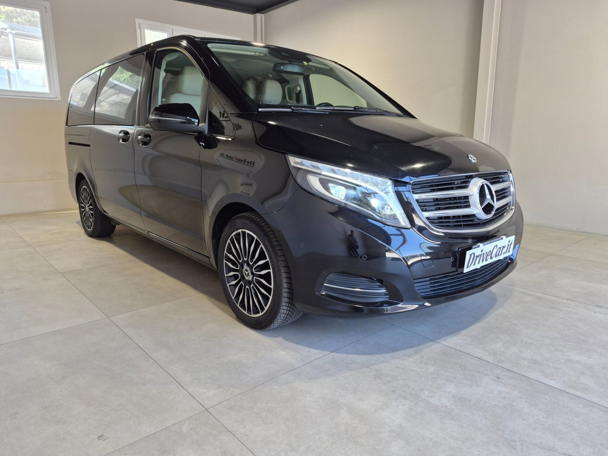 Mercedes-Benz Classe V 220 d Premium Long (6)