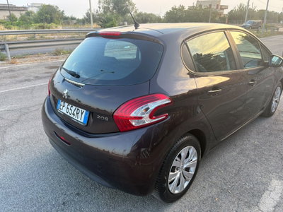 Peugeot 208 HDi 68 CV 5 porte Access (5)