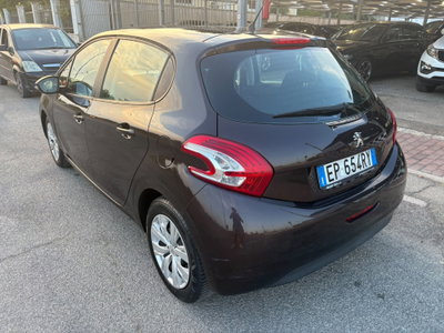 Peugeot 208 HDi 68 CV 5 porte Access (7)