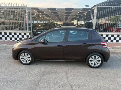 Peugeot 208 HDi 68 CV 5 porte Access (8)
