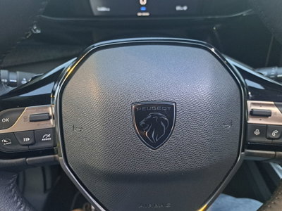 Peugeot 408 1.2 puretech Allure s&s 130cv eat8 (8)