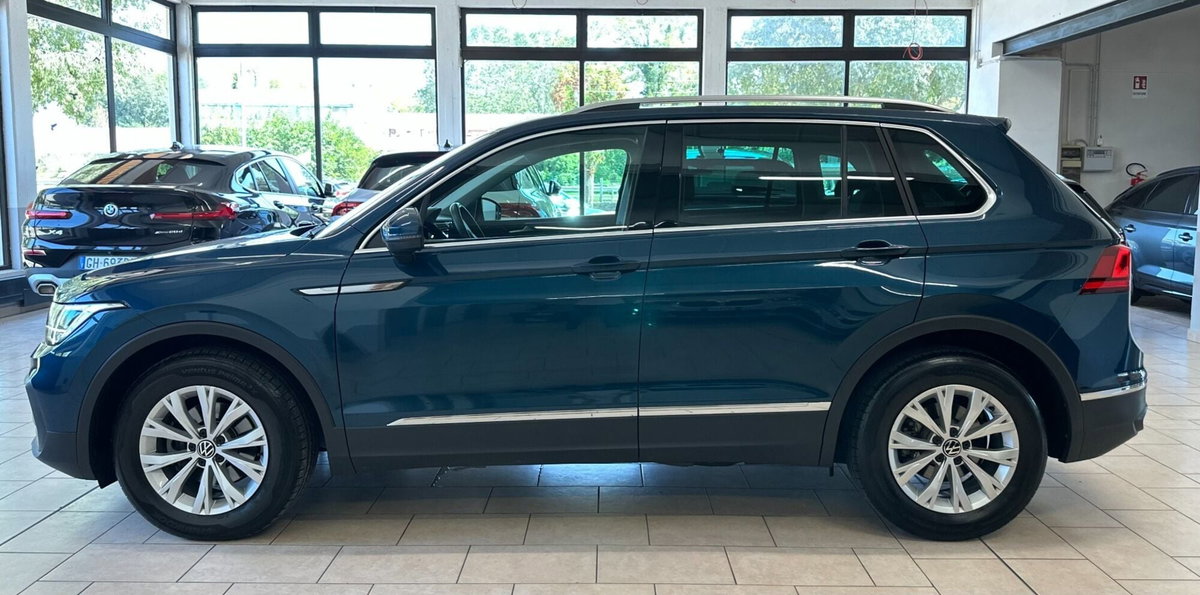 Volkswagen Tiguan Allspace 2.0 tdi Life 150cv dsg (16)