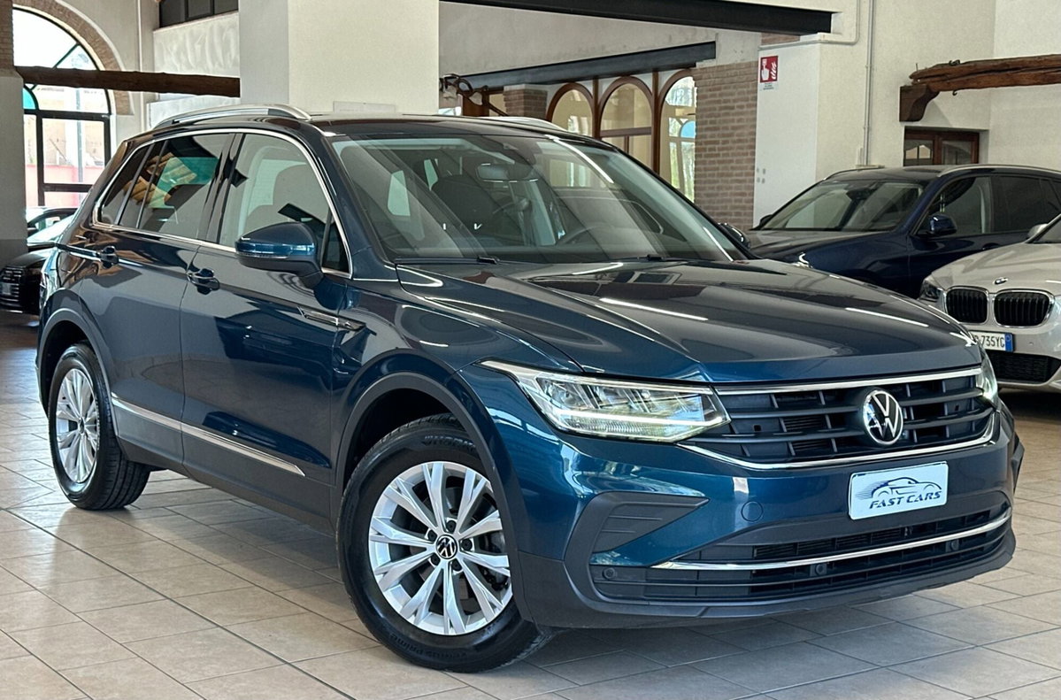 Volkswagen Tiguan Allspace 2.0 tdi Life 150cv dsg (3)