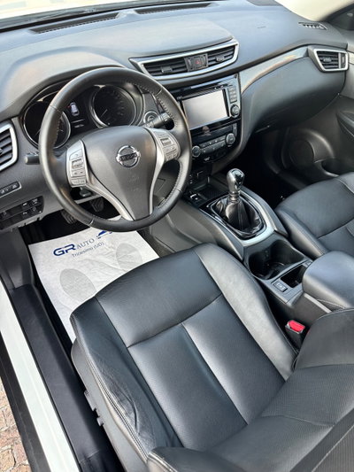 Nissan X-Trail 1.6 dCi 2WD Tekna (7)