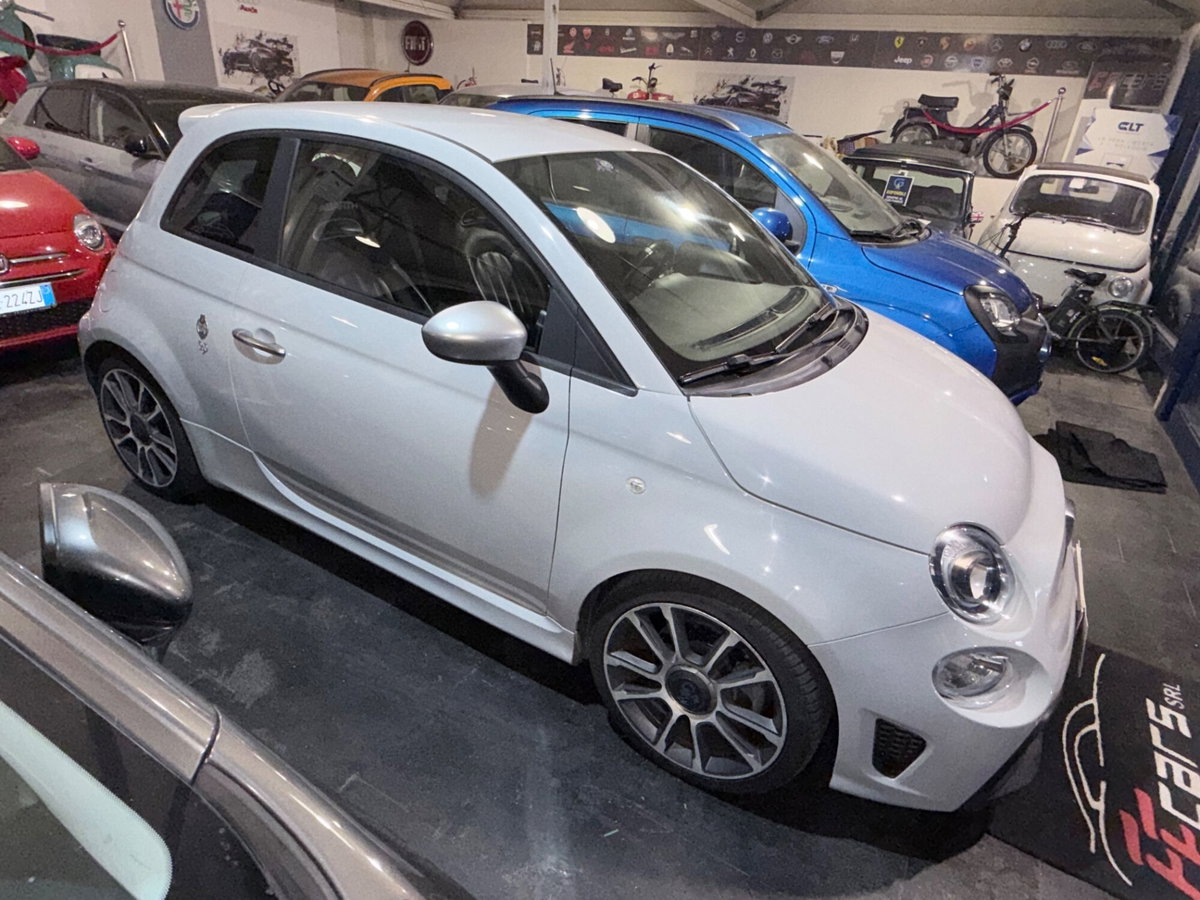 Abarth 595 595 1.4 Turbo T-Jet 165 CV Turismo (16)
