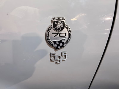 Abarth 595 595 1.4 Turbo T-Jet 165 CV Turismo (9)