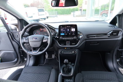 Ford Fiesta 1.1 75 CV 5 porte Titanium (7)