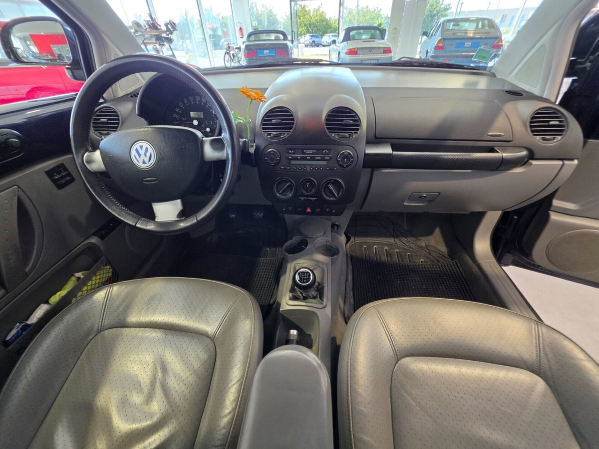Volkswagen New Beetle TDI (10)