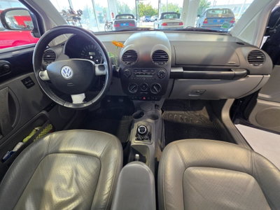 Volkswagen New Beetle TDI (10)