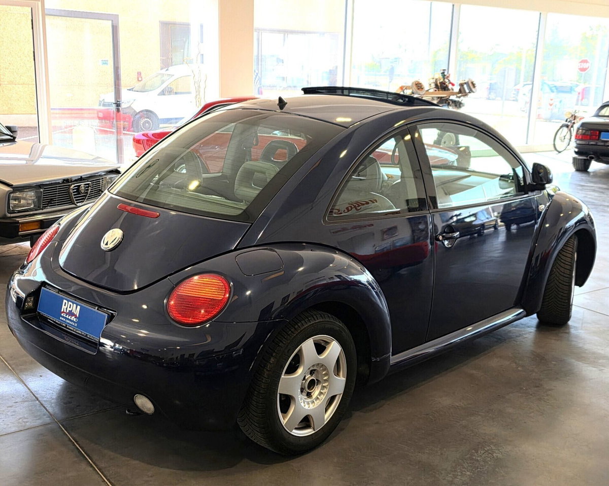 Volkswagen New Beetle TDI (6)