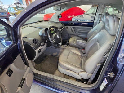 Volkswagen New Beetle TDI (7)