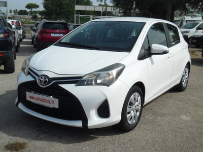Toyota Yaris 1.0 5 porte Cool (3)