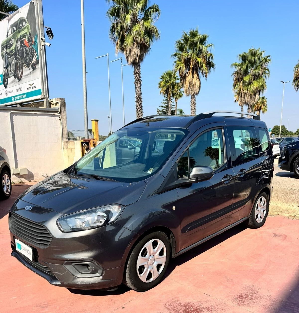 Ford Tourneo Courier 1.5 TDCI 75 CV Sport