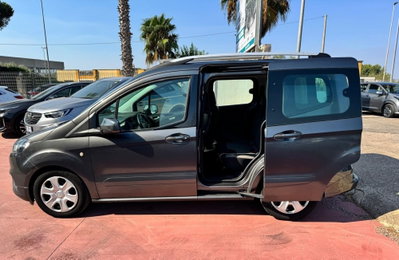 Ford Tourneo Courier 1.5 TDCI 75 CV Sport (9)