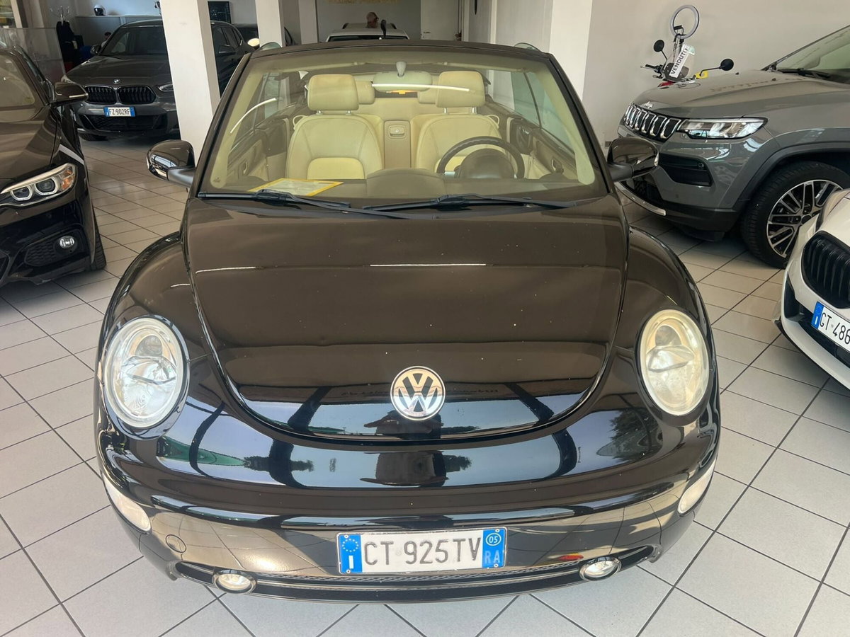 Volkswagen New Beetle Cabrio 1.6 Cabrio (2)