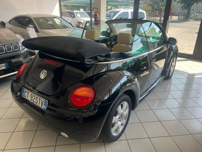 Volkswagen New Beetle Cabrio 1.6 Cabrio (4)