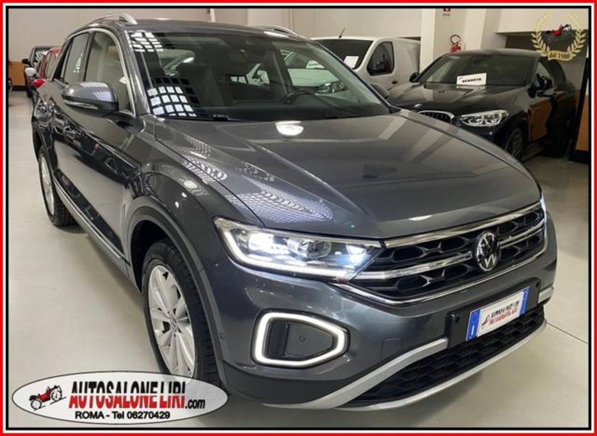 Volkswagen T-Roc 1.5 tsi Style (2)