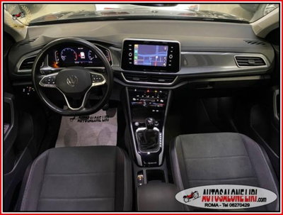 Volkswagen T-Roc 1.5 tsi Style (6)