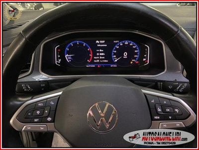 Volkswagen T-Roc 1.5 tsi Style (9)