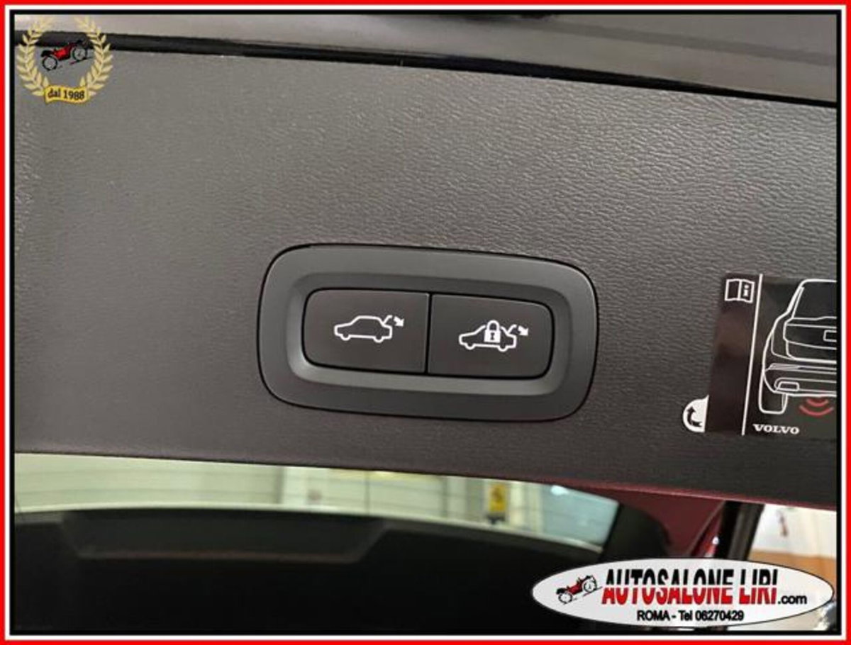 Volvo XC40 T3 Geartronic Momentum Pro (13)