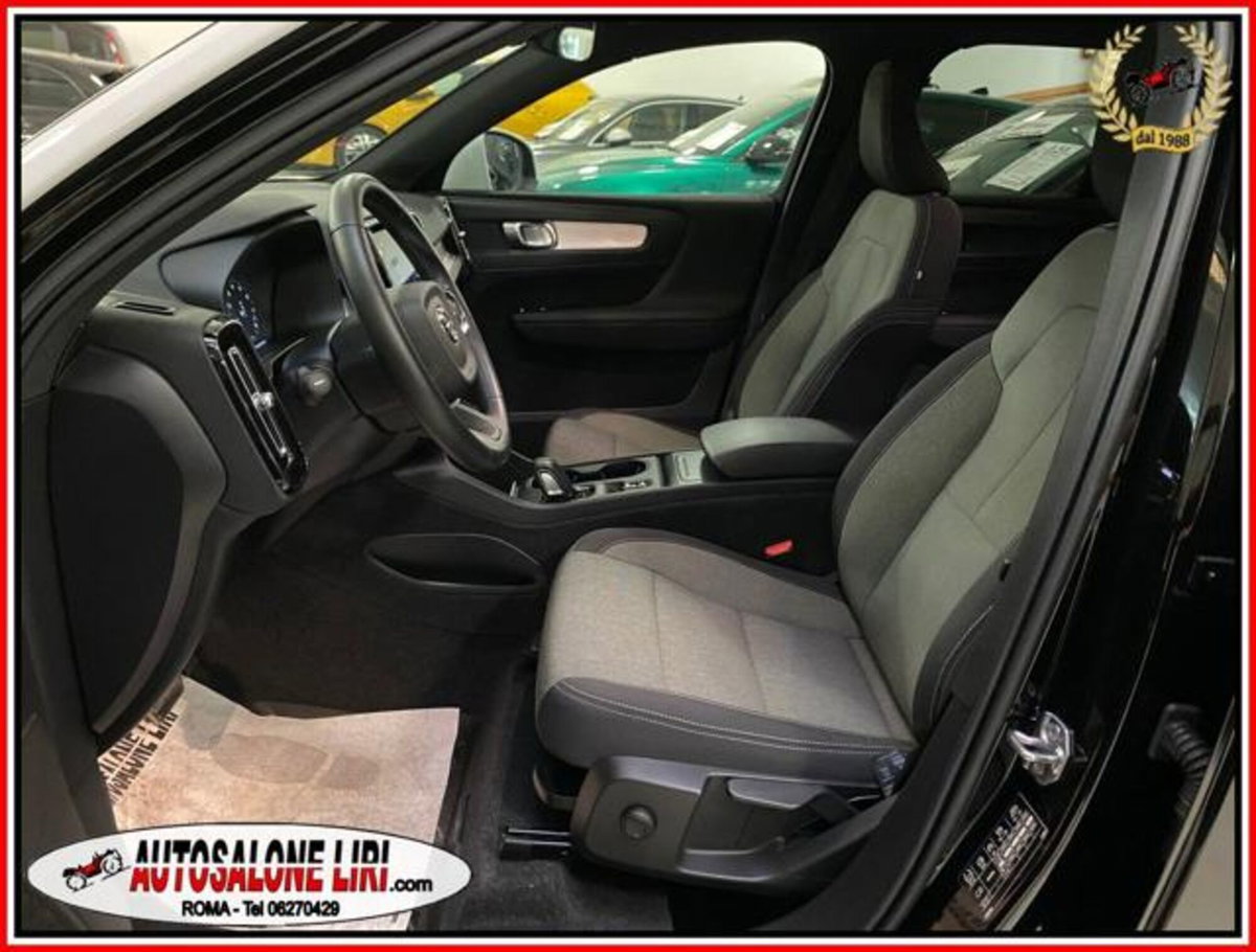 Volvo XC40 T3 Geartronic Momentum Pro (15)
