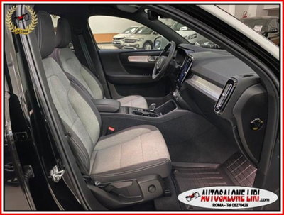 Volvo XC40 T3 Geartronic Momentum Pro (16)