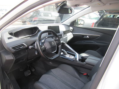 Peugeot 5008 BlueHDi 130 S&S EAT8 Allure (10)