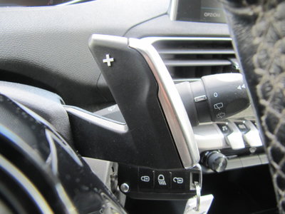 Peugeot 5008 BlueHDi 130 S&S EAT8 Allure (14)