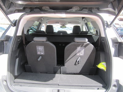 Peugeot 5008 BlueHDi 130 S&S EAT8 Allure (20)