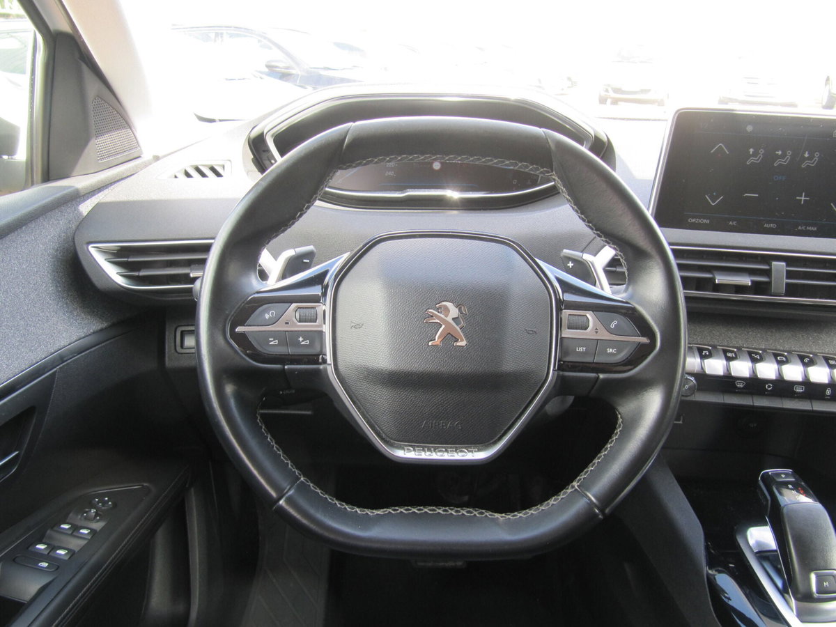 Peugeot 5008 BlueHDi 130 S&S EAT8 Allure (6)