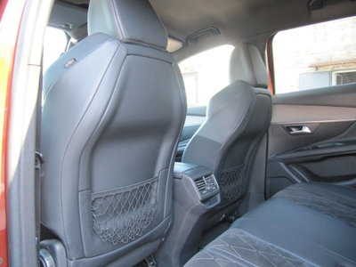 Peugeot 3008 BlueHDi 180 S&S EAT6 GT (16)