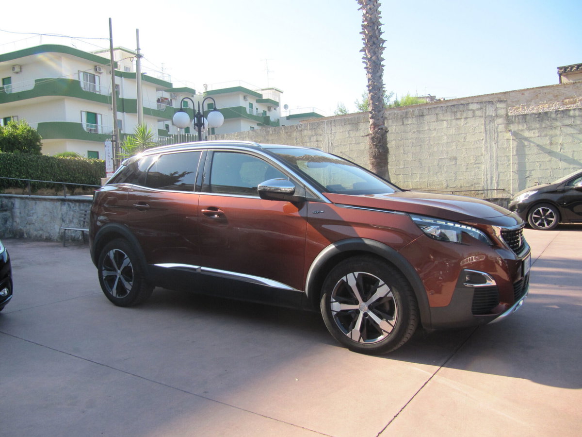 Peugeot 3008 BlueHDi 180 S&S EAT6 GT (2)