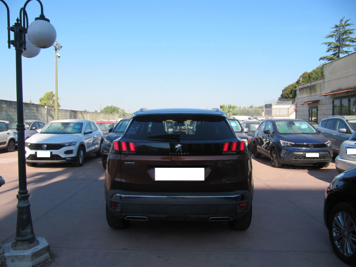 Peugeot 3008 BlueHDi 180 S&S EAT6 GT (3)