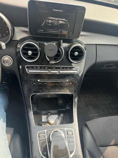 Mercedes-Benz Classe C Station Wagon 200 d Auto Premium Plus (14)