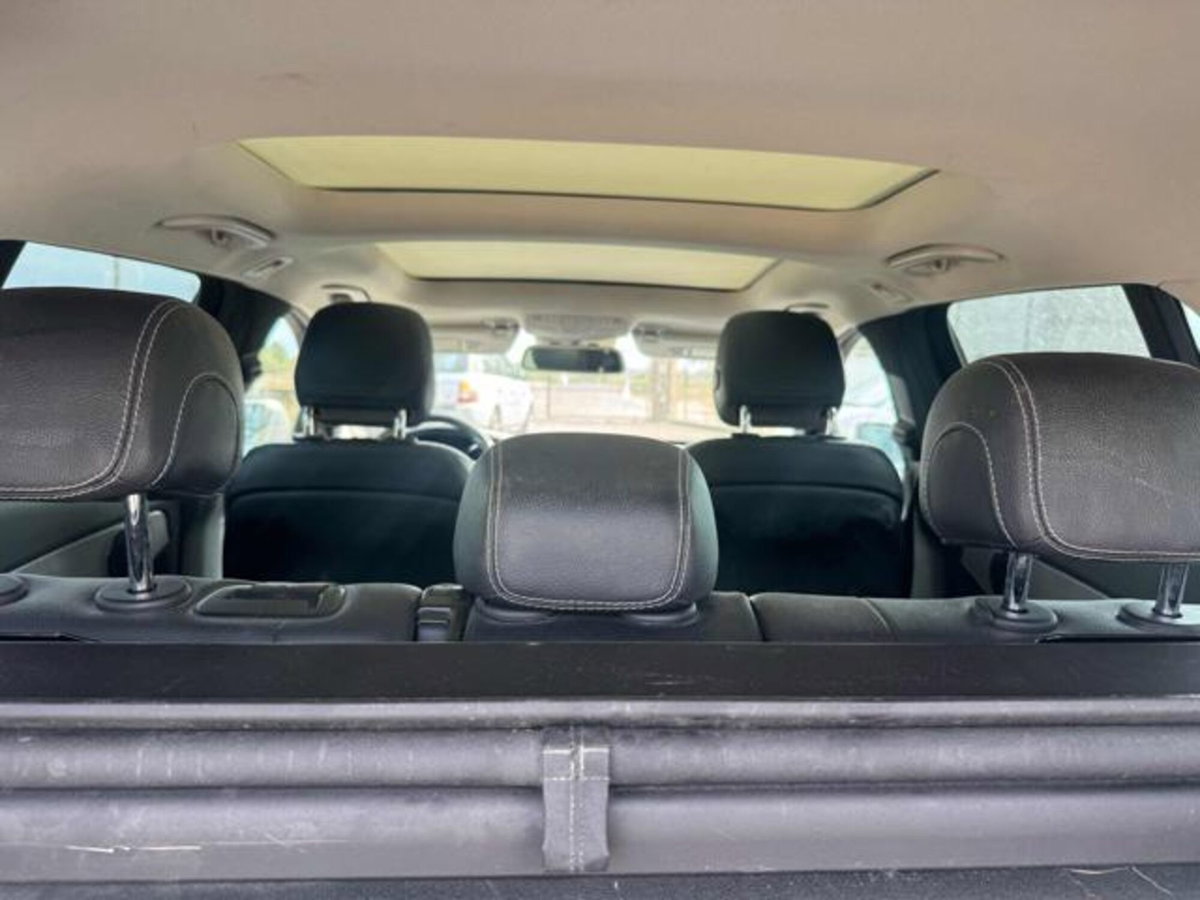Mercedes-Benz Classe C Station Wagon 200 d Auto Premium Plus (8)