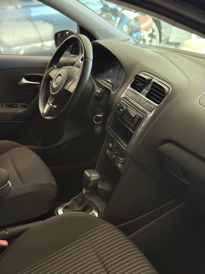 Volkswagen Polo 1.2 TSI 5 porte Highline (12)
