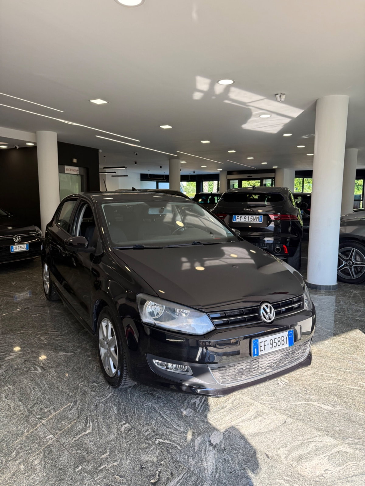 Volkswagen Polo 1.2 TSI 5 porte Highline (3)