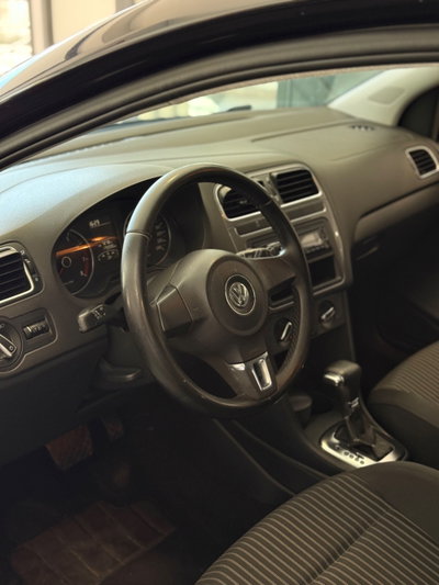 Volkswagen Polo 1.2 TSI 5 porte Highline (7)