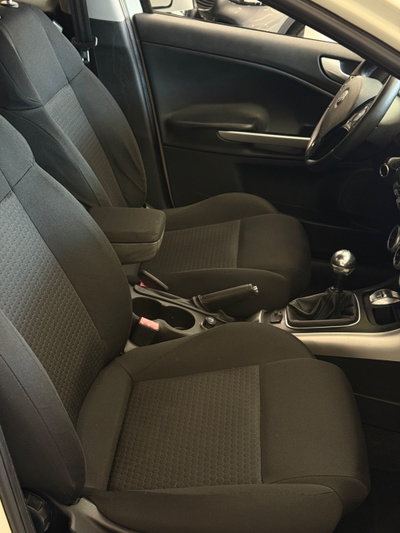 Alfa Romeo Giulietta 1.4 Turbo Distinctive Gpl 120cv E6 (11)