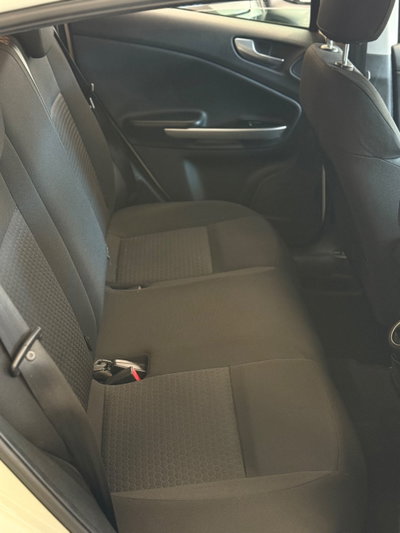 Alfa Romeo Giulietta 1.4 Turbo Distinctive Gpl 120cv E6 (12)